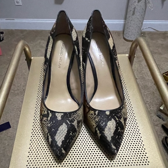 Antonio Melani Pump - Picture 2 of 4